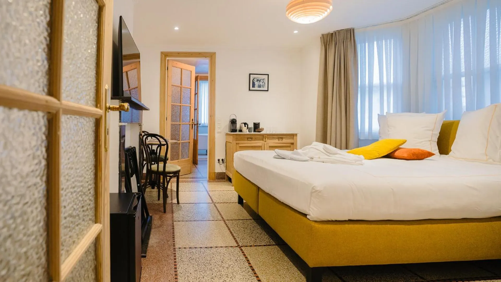 Circa 1929 Bed & Breakfast Ostend