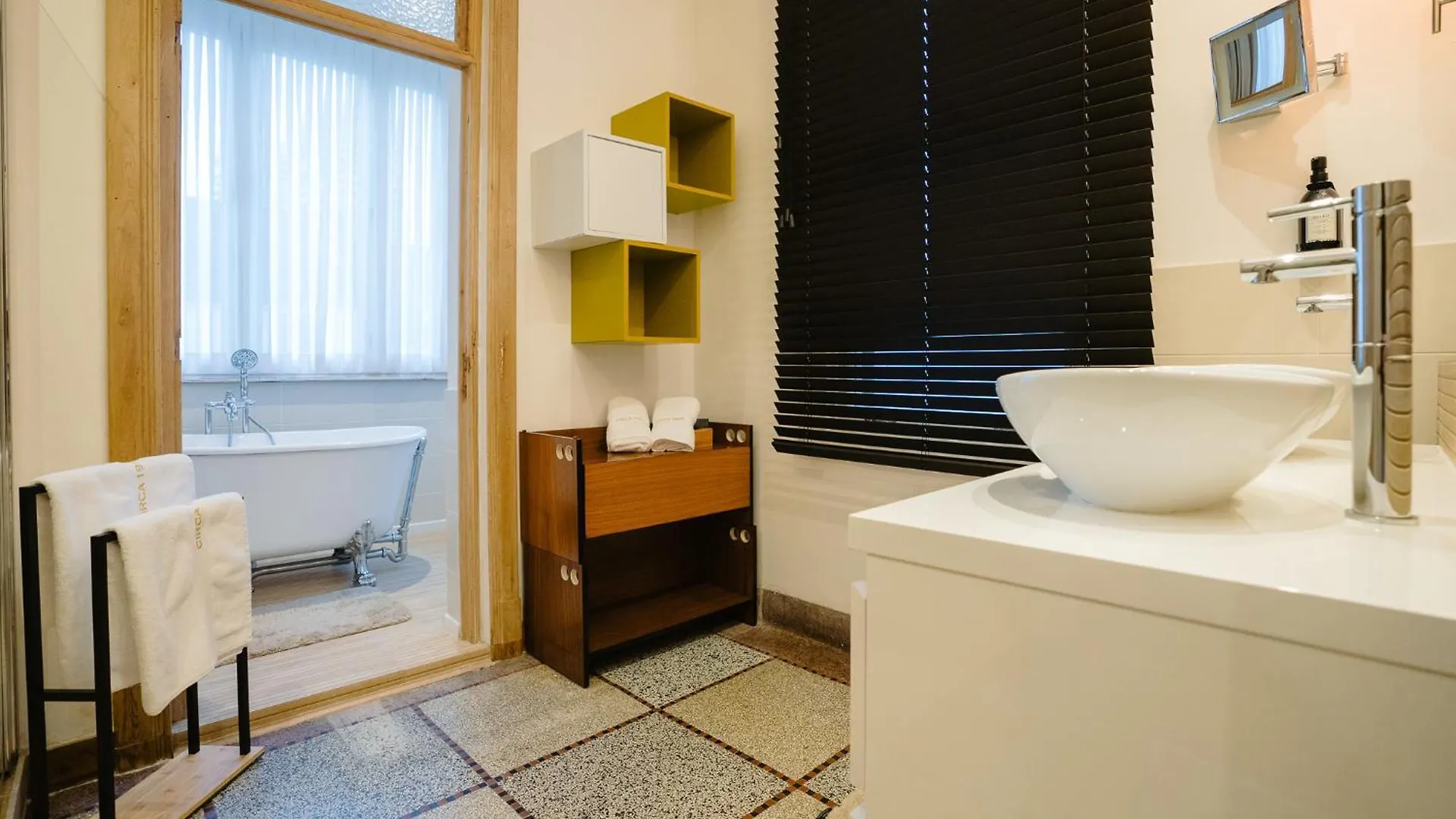 Circa 1929 Bed & Breakfast Ostend